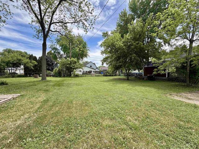 366 GROVE STREET, Fond Du Lac, WI 54935