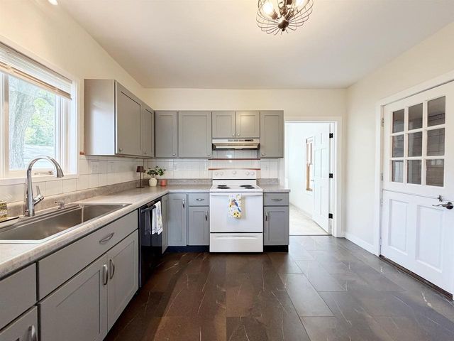 366 GROVE STREET, Fond Du Lac, WI 54935