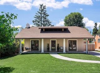 977 N Hill, Pasadena, CA 91104