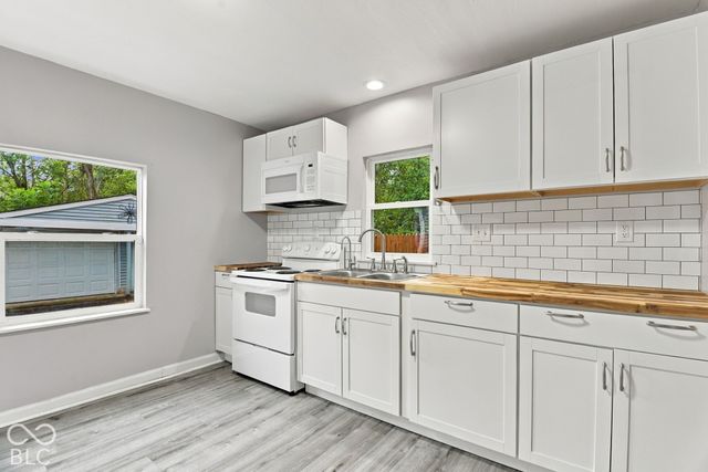 2125 W Coil Street, Indianapolis, IN 46260