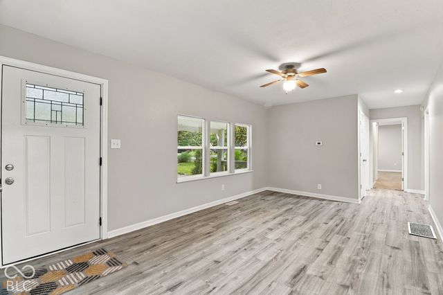 2125 W Coil Street, Indianapolis, IN 46260