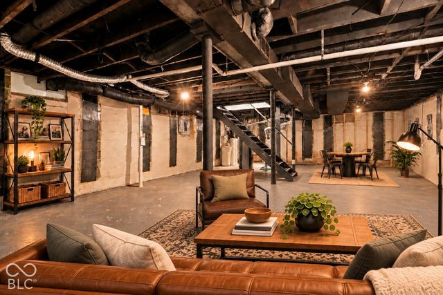 2125 W Coil Street, Indianapolis, IN 46260