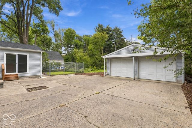 2125 W Coil Street, Indianapolis, IN 46260