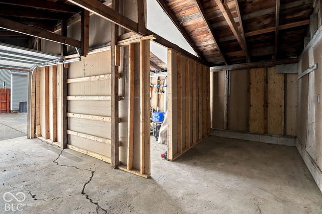 2125 W Coil Street, Indianapolis, IN 46260
