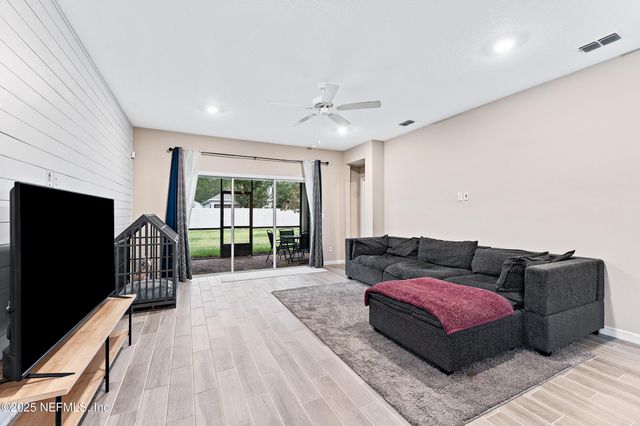 10206 POWELL CREEK Court, Jacksonville, FL 32222