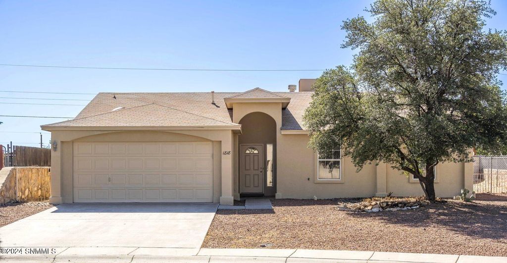 1818 Bentley Drive, Las Cruces, NM 88001