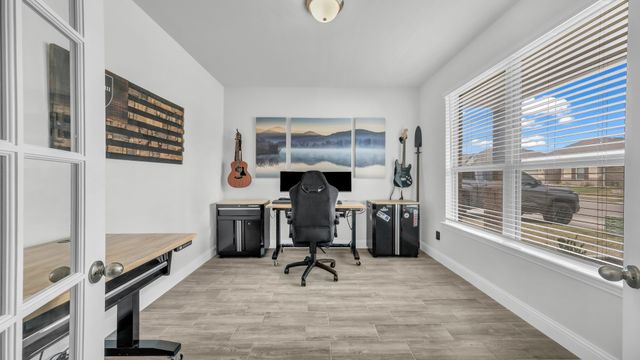 14905 Chipwood Drive, Aledo, TX 76008