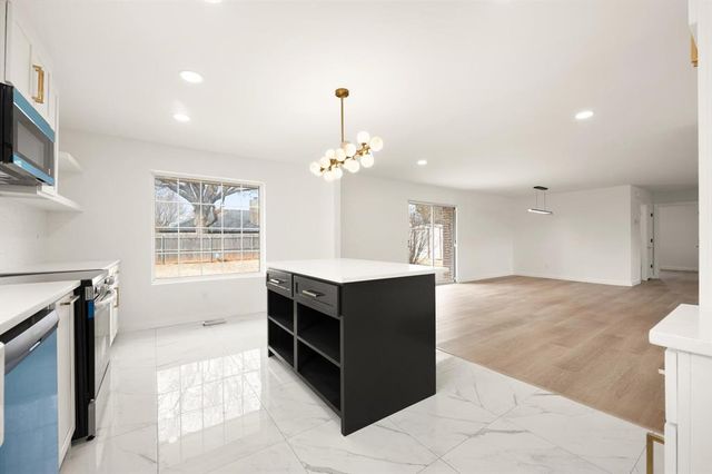 5837 NW 88th Street, Oklahoma City, OK 73132