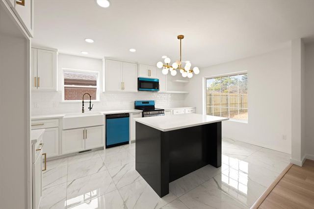 5837 NW 88th Street, Oklahoma City, OK 73132