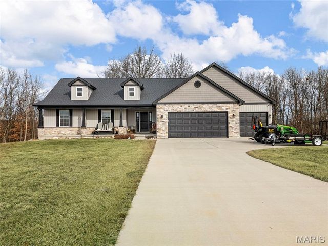 70 Whiteside Estates Drive, Silex, MO 63377