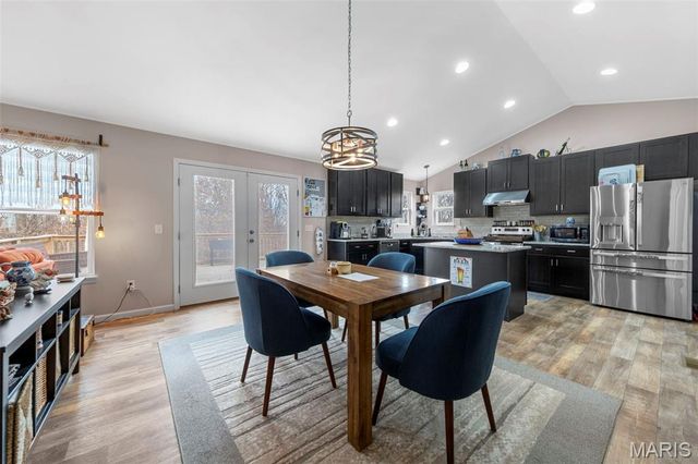 70 Whiteside Estates Drive, Silex, MO 63377