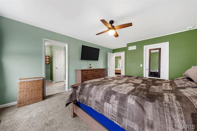 70 Whiteside Estates Drive, Silex, MO 63377