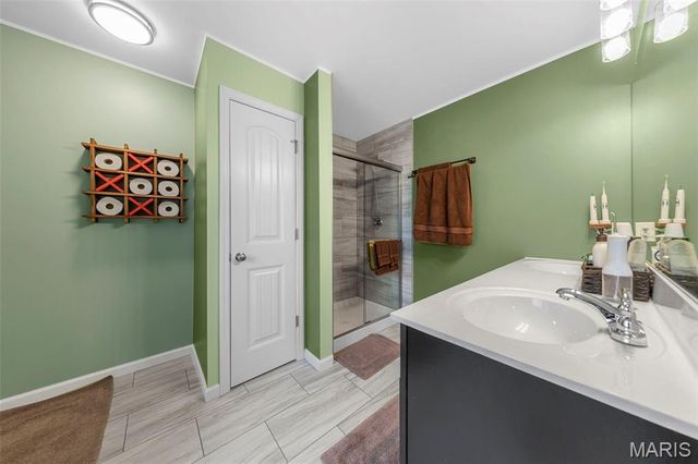 70 Whiteside Estates Drive, Silex, MO 63377