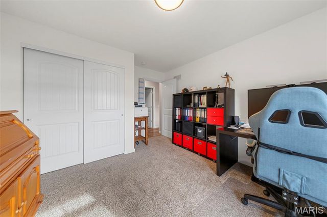 70 Whiteside Estates Drive, Silex, MO 63377