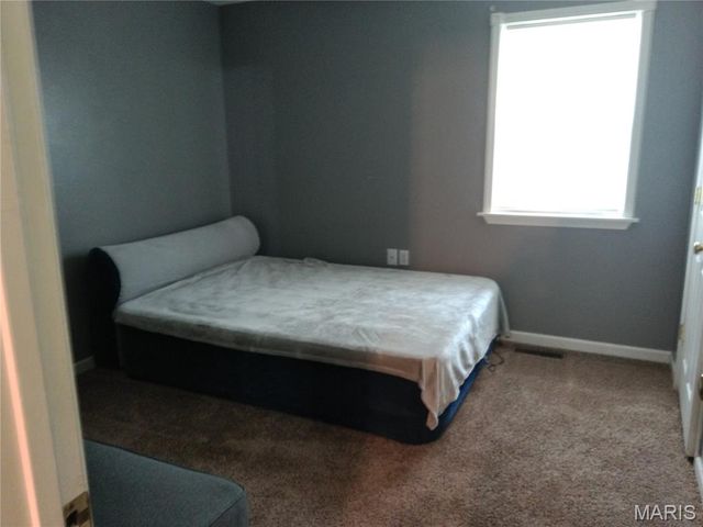 1506 E Stoddard Street, Dexter, MO 63841