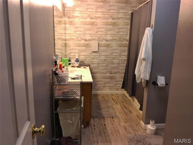 1506 E Stoddard Street, Dexter, MO 63841