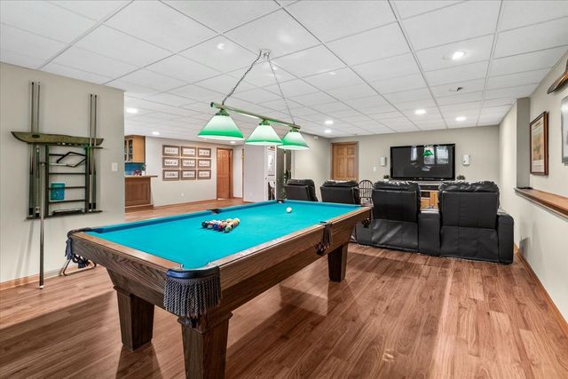 25022 W Palmer Court, Antioch, IL 60002