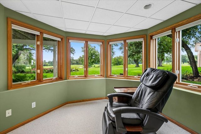25022 W Palmer Court, Antioch, IL 60002