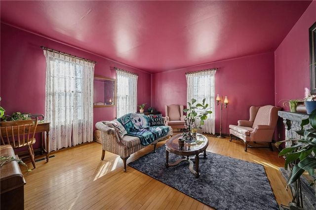 127 W Lincoln Avenue, Fall Creek, WI 54742