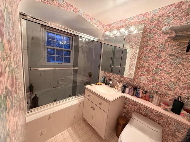 127 W Lincoln Avenue, Fall Creek, WI 54742