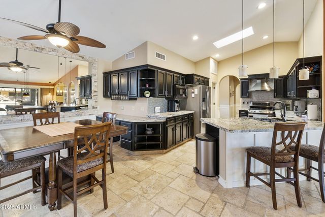 10544 E COOPERS HAWK Drive, Sun Lakes, AZ 85248