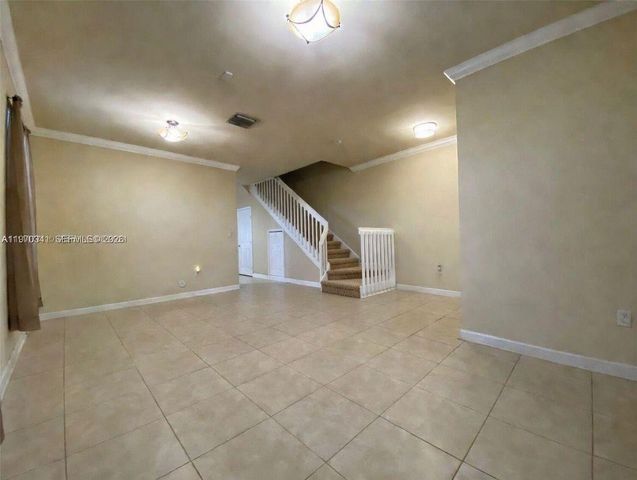 9365 W 33rd Avenue, Hialeah, FL 33018