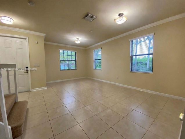 9365 W 33rd Avenue, Hialeah, FL 33018