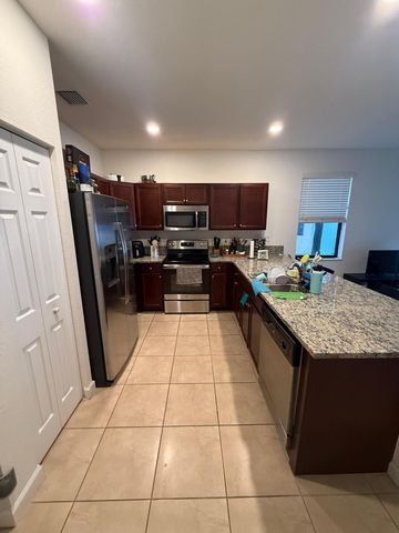 9365 W 33rd Avenue, Hialeah, FL 33018