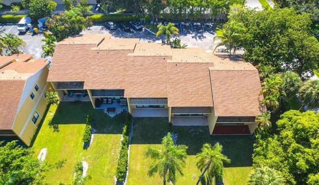 660 COVENTRY Street 3, Boca Raton, FL 33487