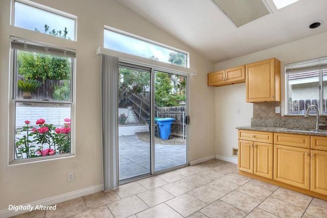 31109 Shicali Ct, Temecula, CA 92592