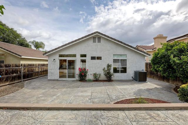 31109 Shicali Ct, Temecula, CA 92592