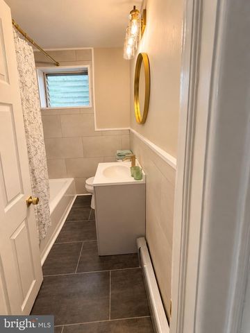 523 GENEVA AVE, Philadelphia, PA 19120