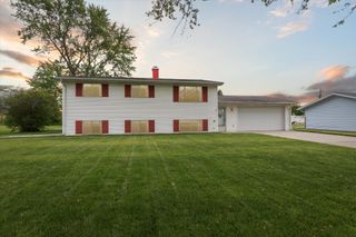 530 Manitou Road, St. Joseph, MI 49085