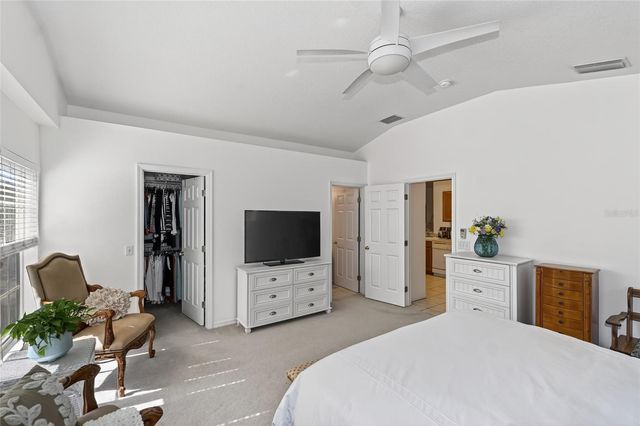 6418 ROSEFINCH COURT 201, Lakewood Ranch, FL 34202