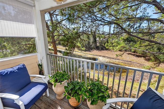 6418 ROSEFINCH COURT 201, Lakewood Ranch, FL 34202