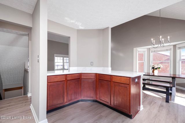 6522 Calm River Way, Louisville, KY 40299