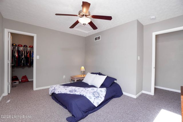 6522 Calm River Way, Louisville, KY 40299