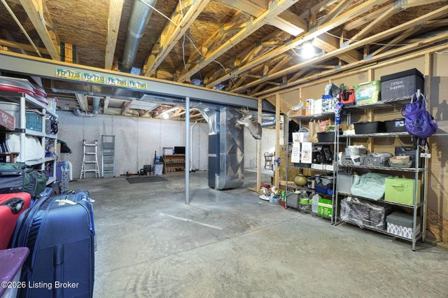 6522 Calm River Way, Louisville, KY 40299