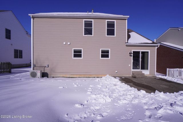 6522 Calm River Way, Louisville, KY 40299