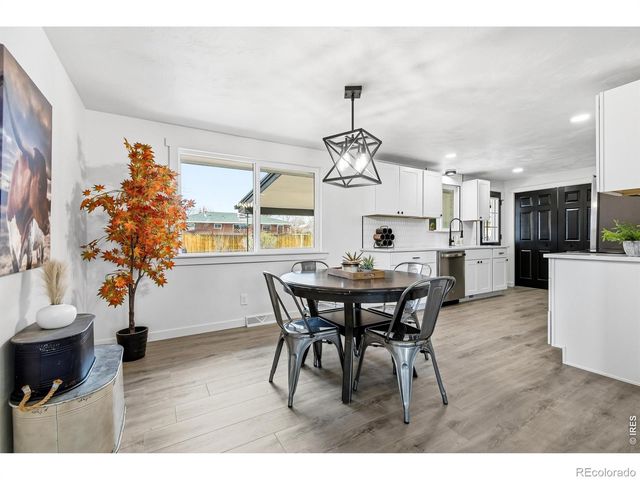 1239 Sunset Street, Longmont, CO 80501