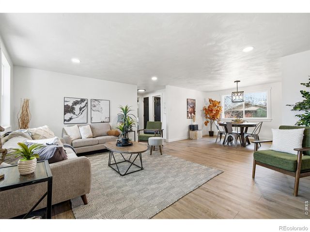 1239 Sunset Street, Longmont, CO 80501