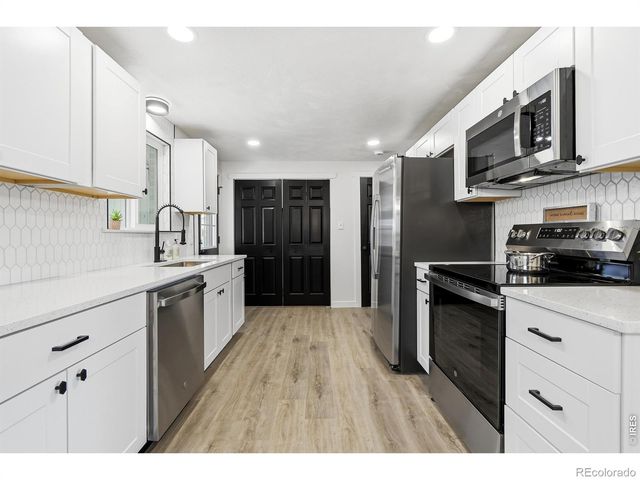 1239 Sunset Street, Longmont, CO 80501