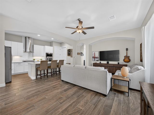 313 Skyflower DR G, Georgetown, TX 78628