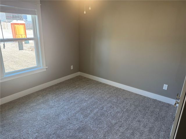 642 Summer Lane, Prairie Grove, AR 72753