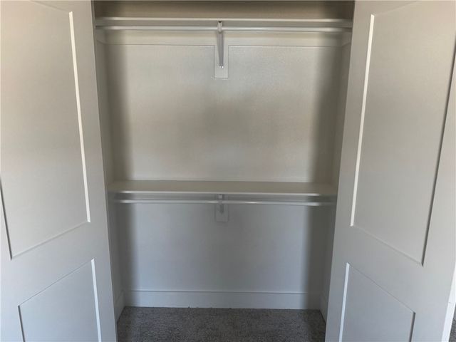 642 Summer Lane, Prairie Grove, AR 72753