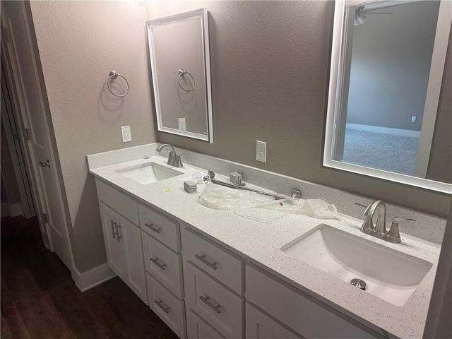 642 Summer Lane, Prairie Grove, AR 72753