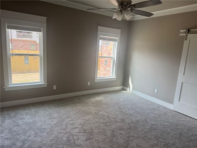 642 Summer Lane, Prairie Grove, AR 72753