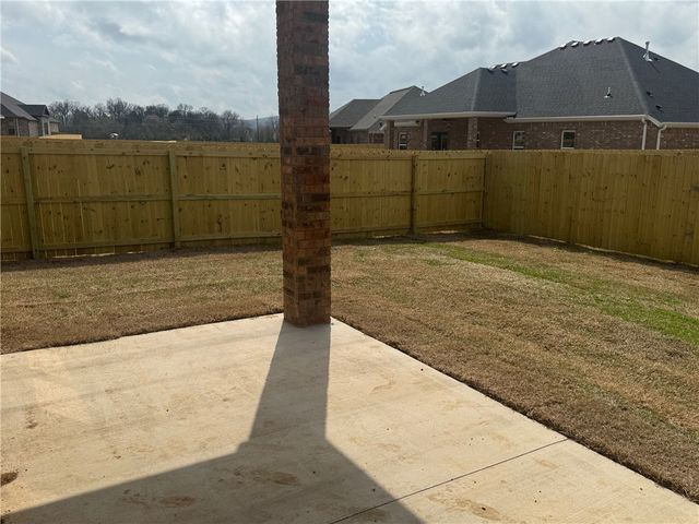 642 Summer Lane, Prairie Grove, AR 72753