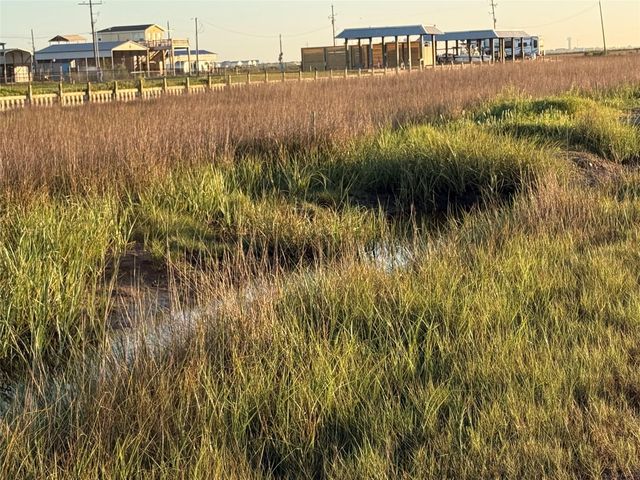 1110 Egret Point, Crystal Beach, TX 77650