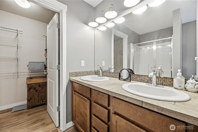 4202 68th Avenue E, Fife, WA 98424
